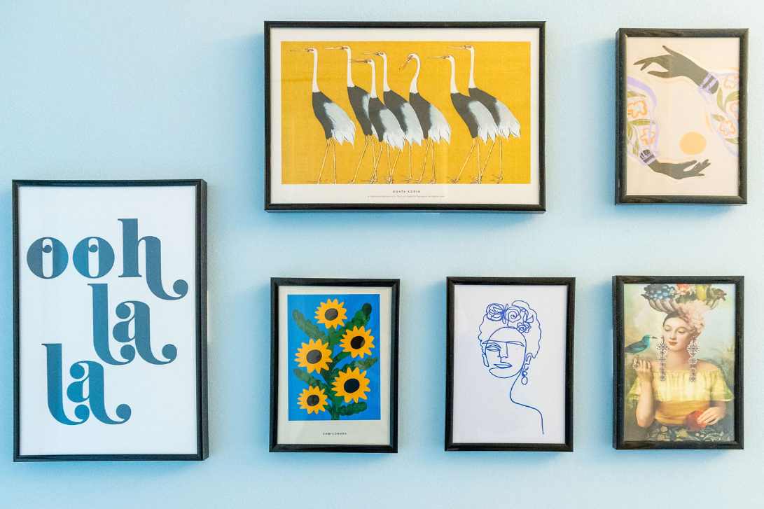 Example of colourful artwork in an airbnb