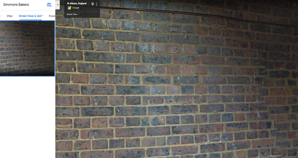 Screenshot of the view of a wall that should show Simmons the bakers in St Albans.